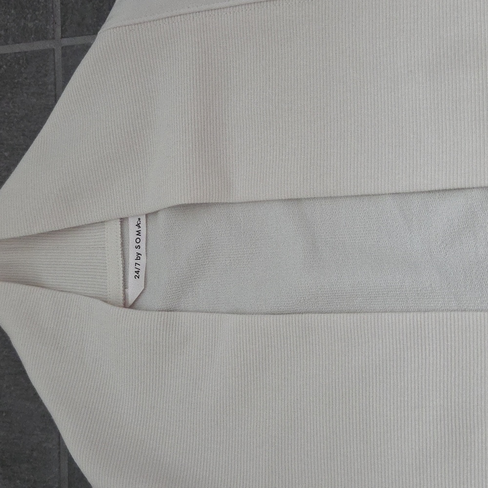 Soma 24/7 Cardigan - Picture 5 of 11